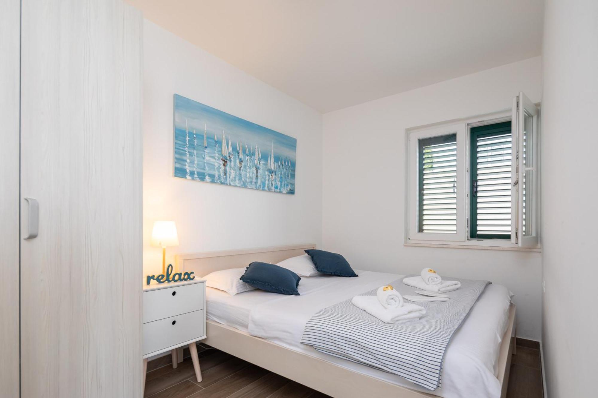 ספליט Epetium Beach Villa מראה חיצוני תמונה