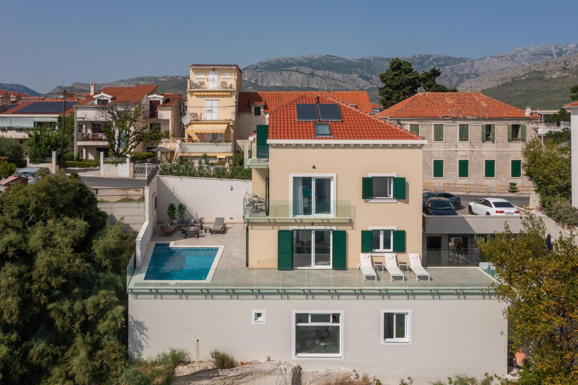 ספליט Epetium Beach Villa מראה חיצוני תמונה