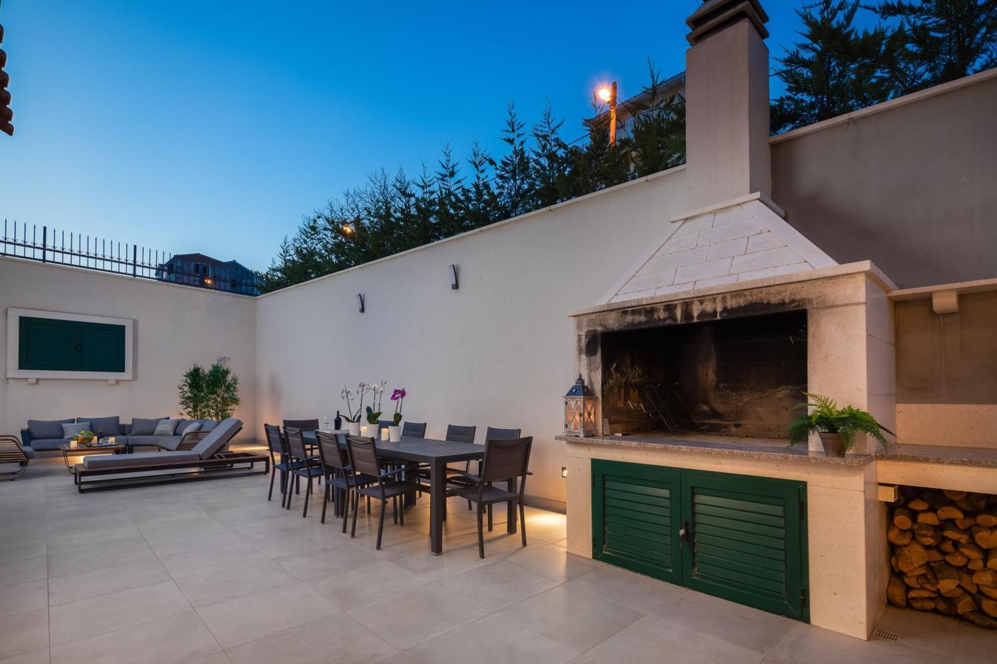 ספליט Epetium Beach Villa מראה חיצוני תמונה