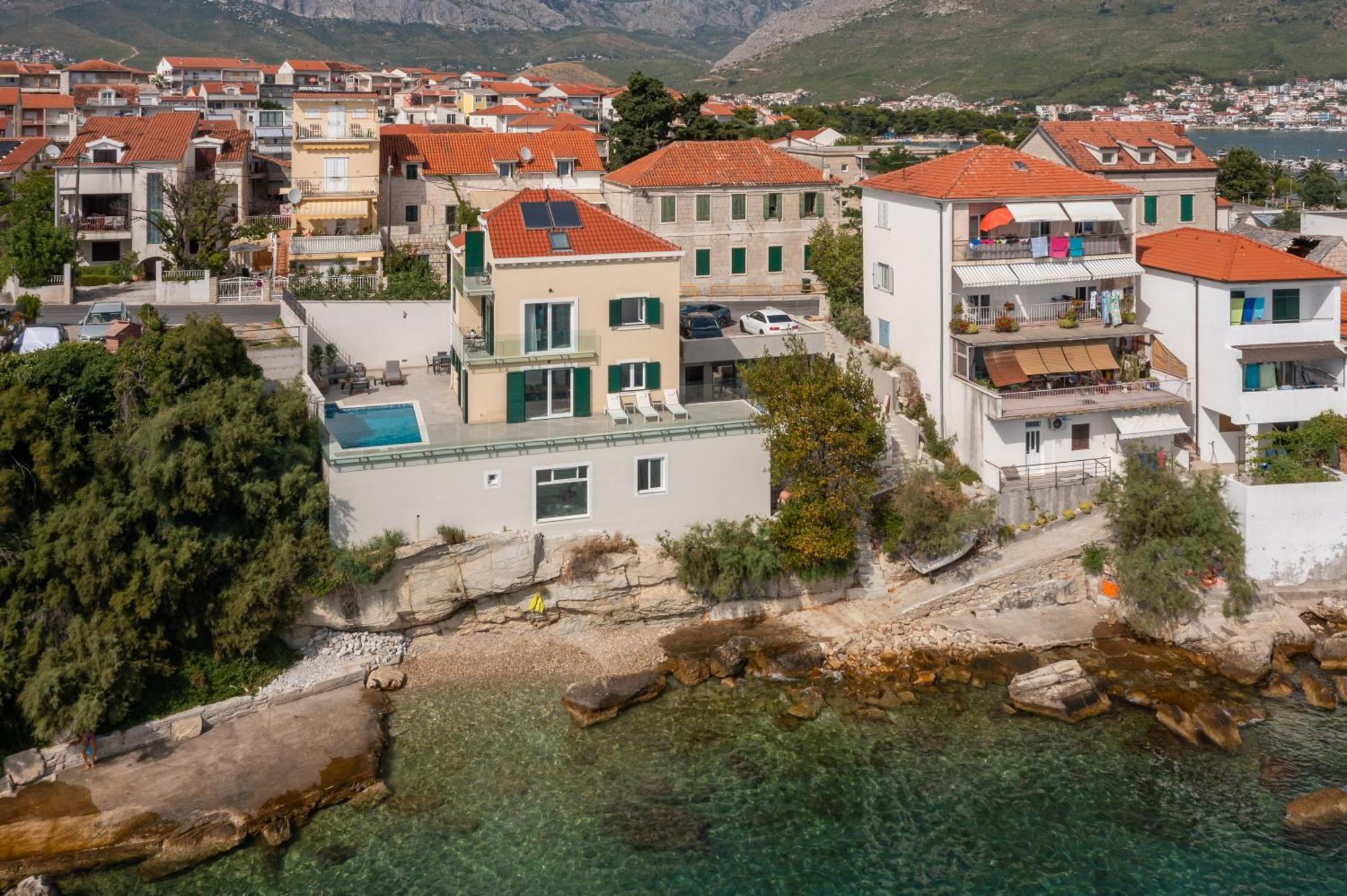 ספליט Epetium Beach Villa מראה חיצוני תמונה